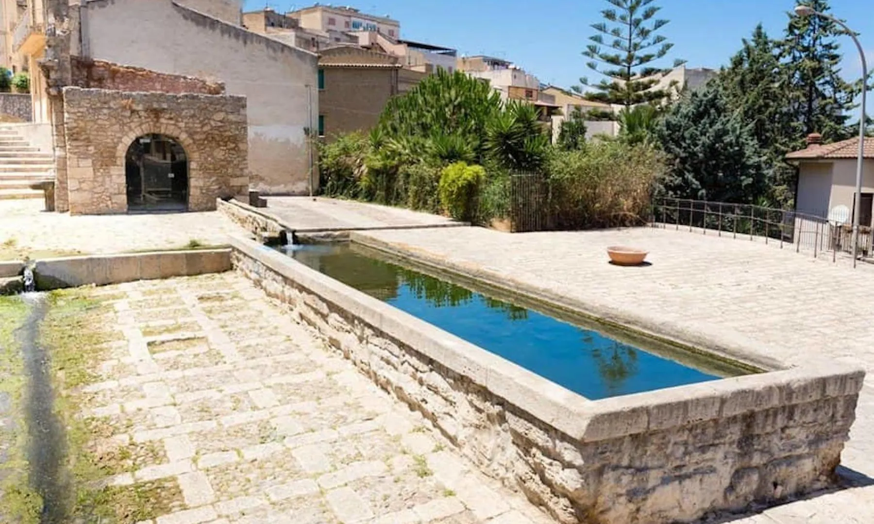 Il Girasole Del Centro Storico Villa Alcamo 0*,  Italy